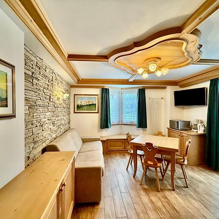 B&B Family Accommodation Canazei Bike Friendly מראה חיצוני תמונה